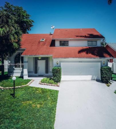 Central Dania Heights, 203 SE 8th St, Dania Beach, Florida 33004, image 1