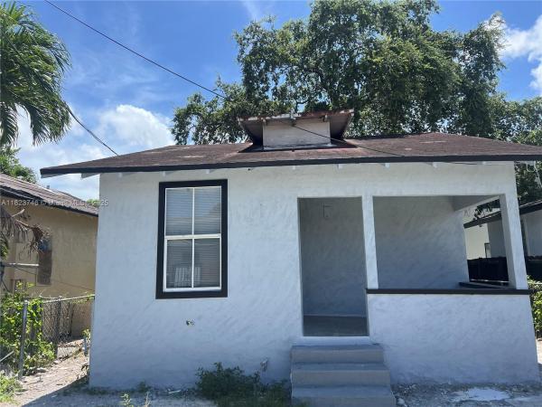 Idlewild Park, 1800 SW 3 St #B, Miami, Florida 33135, image 1
