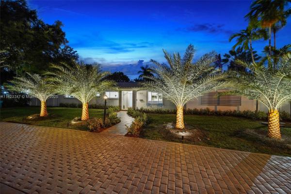 Griffing Biscayne Park Estates, 11530 NE 7th Ave, Biscayne Park, Florida 33161, image 1