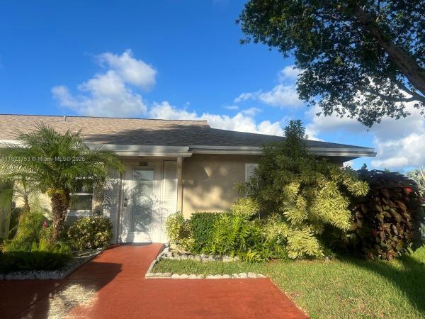 Greenleaf At Whisper Walk, 18906 Schooner Dr, Boca Raton, Florida 33496, image 1