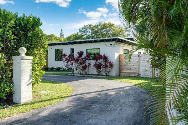 11534 NE 13th Ave, Unincorporated Dade County, Florida 33161, image 1