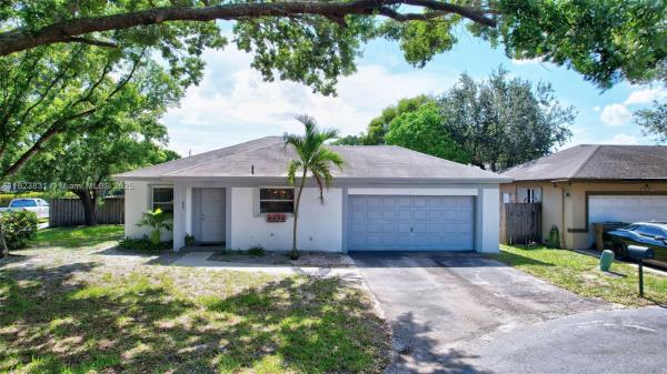 Blase Estates, 1077 SW 120th Ave, Davie, Florida 33325, image 1