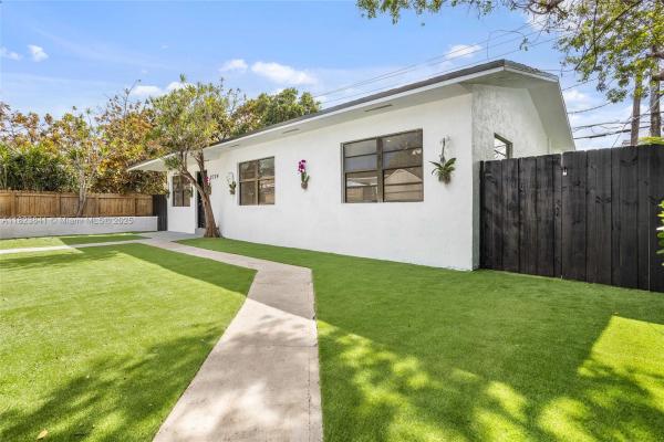 Coral, 2724 SW 34th Ct #B, Miami, Florida 33133, image 1