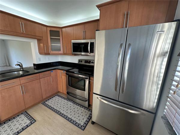 Southbridge West At Pembroke Pointe, 10757 NW 11th St #10757, Pembroke Pines, Florida 33026, image 1