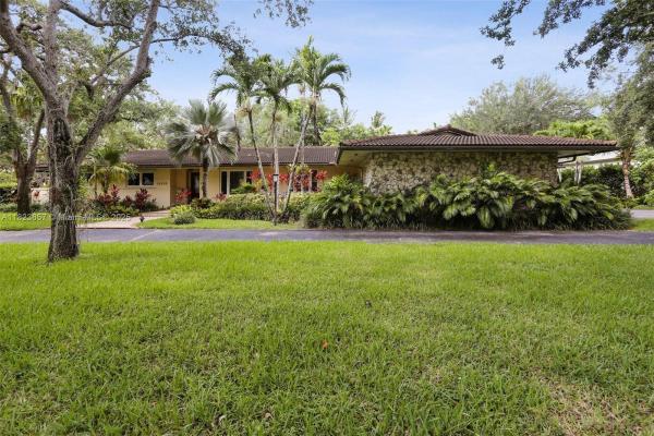 Helms Country Estates, 10920 SW 68th Ave, Pinecrest, Florida 33156, image 3