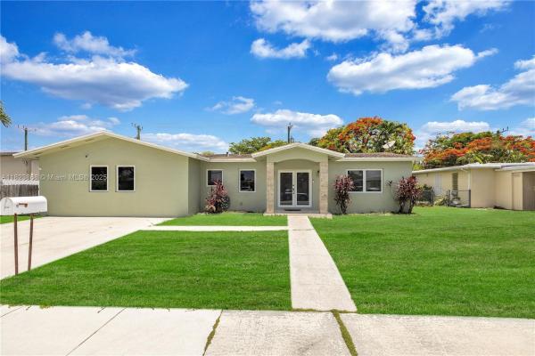 South Coral Homes, 9921 Dominican Dr, Cutler Bay, Florida 33189, image 1