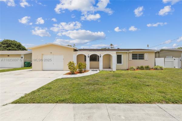 Melaleuca Isles, 156 SW 126th Ave, Plantation, Florida 33326, image 1
