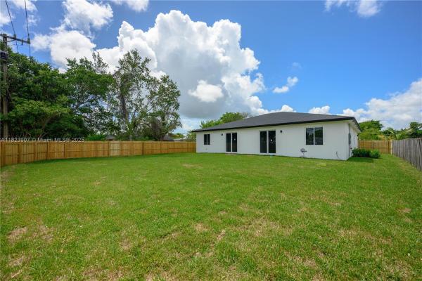 Victory Gardens, Goulds, Florida 33170, image 3