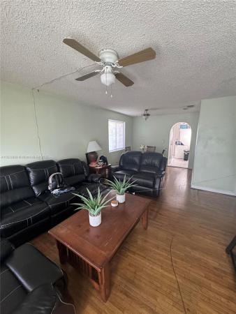 Linwood Gardens, 6413 Franklin St, Hollywood, Florida 33024, image 3