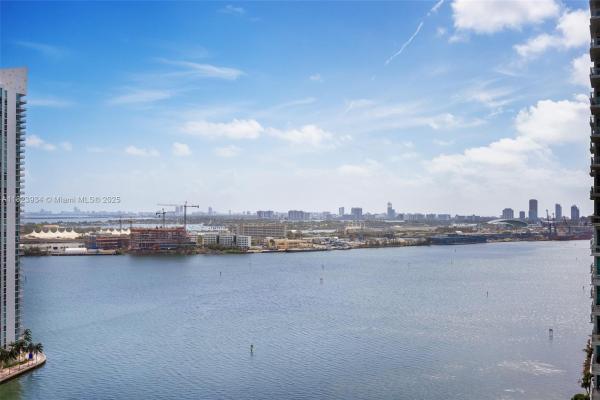 Carbonell, 901 Brickell Key Blvd #2506, Miami, Florida 33131, image 1