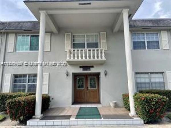Mayfair Apartments, 1520 Mckinley St #103E, Hollywood, Florida 33020, image 3