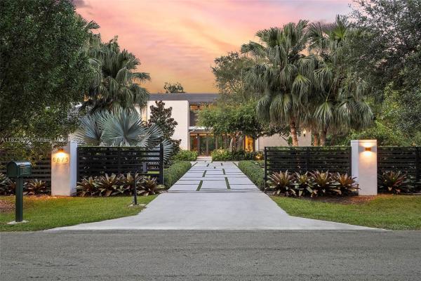 North Pinecrest, 8875 SW 61st Ct, Pinecrest, Florida 33156, image 1