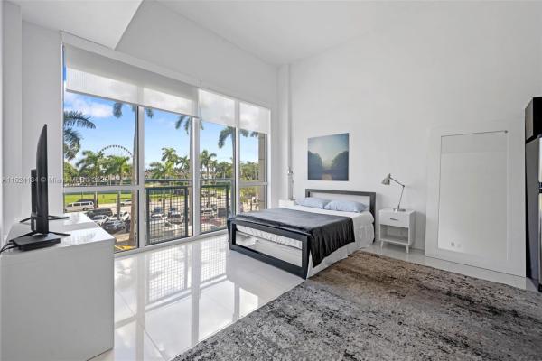 Vizcayne South, 253 NE 2nd St #232, Miami, Florida 33132, image 1