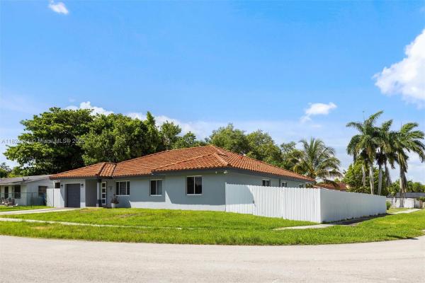 Richmond Heights Estates, 11120 SW 138th St, Richmond Heights, Florida 33176, image 2