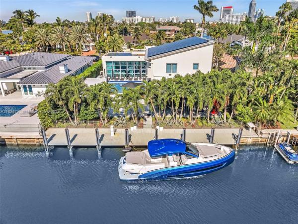 Golden Isles Estates, 307 Holiday Dr, Hallandale Beach, Florida 33009, image 1