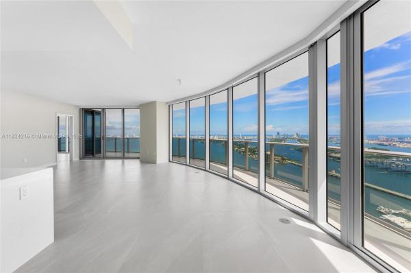 Aria On The Bay, 488 NE 18th St #4112, Miami, Florida 33132, image 2