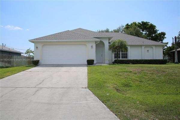 1716 NE 6th Pl, Cape Coral, Florida 33909, image 1
