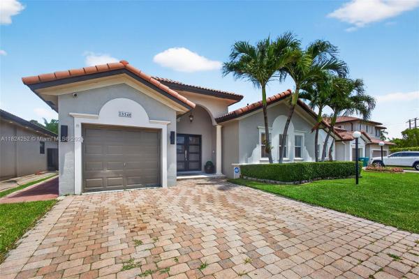 Caribe At Bonita Lakes, 13348 SW 122nd Ave, Three Lakes, Florida 33186, image 2