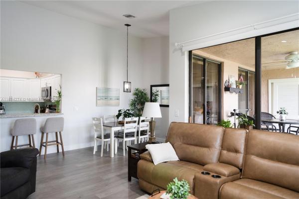 Optima Village At Fountain Spring, 10631 NW 14th St #212, Plantation, Florida 33322, image 2