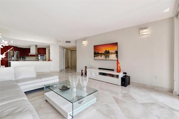 4000 Island Boulevard, 4000 Island Blvd #L-2, Aventura, Florida 33160, image 1