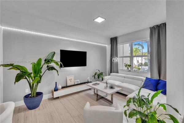 St Moritz Estates, 11401 NW 89th St #209, Doral, Florida 33178, image 1