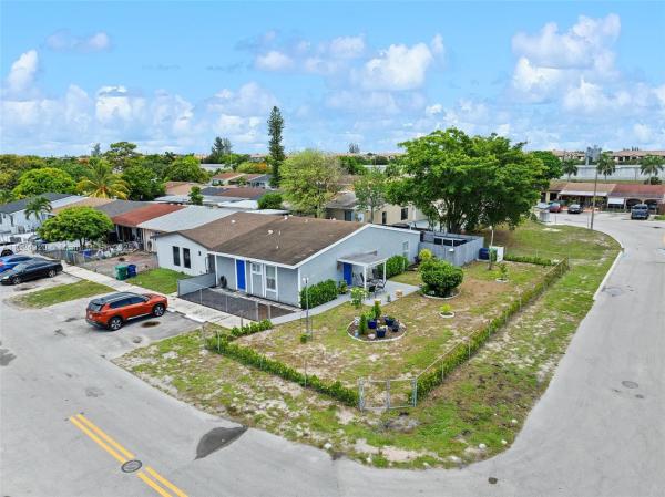 Vista Verde, 21359 NW 39th Ave, Miami Gardens, Florida 33055, image 1