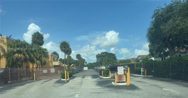 17901 NW 68 #T208, Hialeah, Florida 33015, image 1
