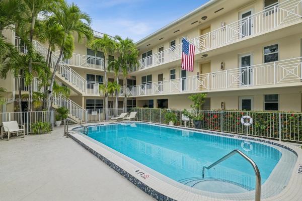 Cay Polynesia, 255 Sunrise Dr 107, Key Biscayne, Florida 33149, image 1