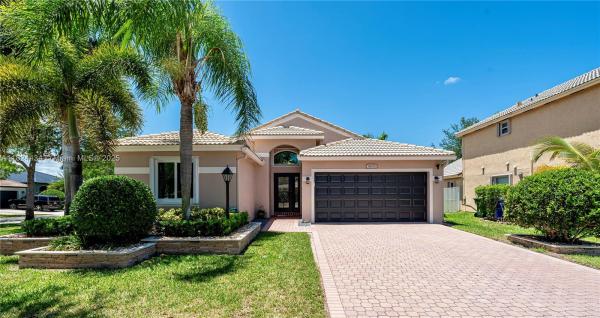 Bimini Bay, 14295 NW 18th Pl, Pembroke Pines, Florida 33028, image 2
