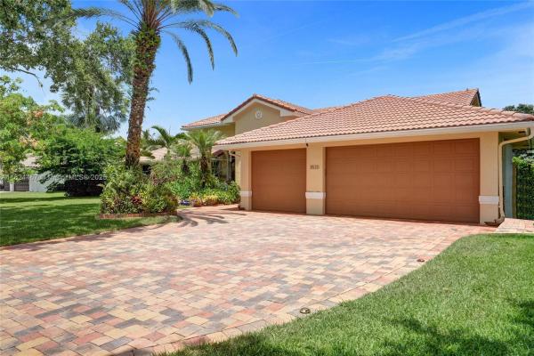 Mystique Estates, 3820 SW 106th Ter, Davie, Florida 33328, image 1