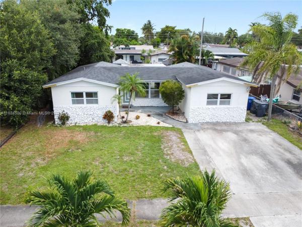 Linwood Gardens, 6459 Evans St, Hollywood, Florida 33024, image 1