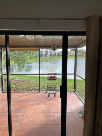 510 W Park Dr #104-3, Miami, Florida 33172, image 1