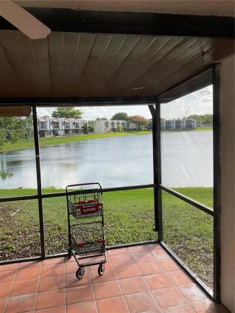 West Lake Village, 510 W Park Dr #104-3, Fountainebleau, Florida 33172, image 3