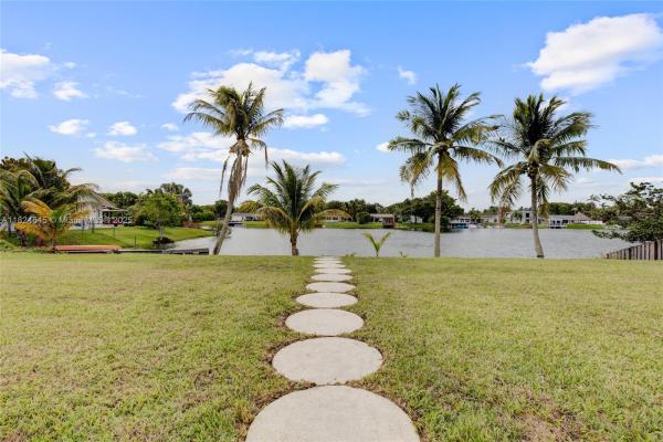 12511 SW 115th Ave, Miami, Florida 33176, image 1