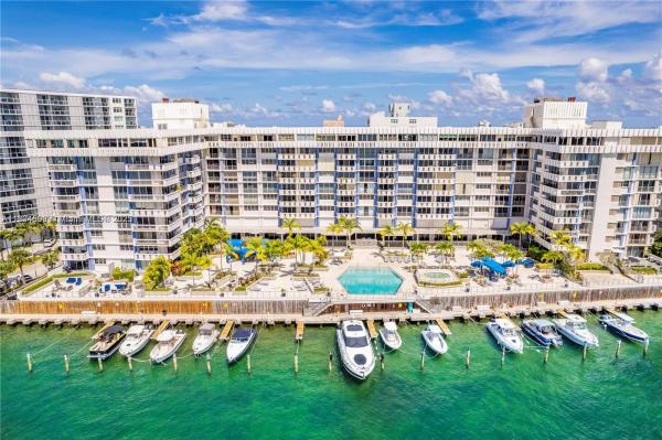 South Bay Club, 800 West Ave #714, Miami Beach, Florida 33139, image 1
