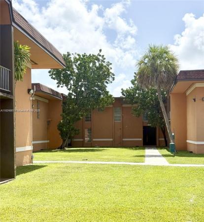 9449 SW 76th St #T2, Unincorporated Dade County, Florida 33173, image 1