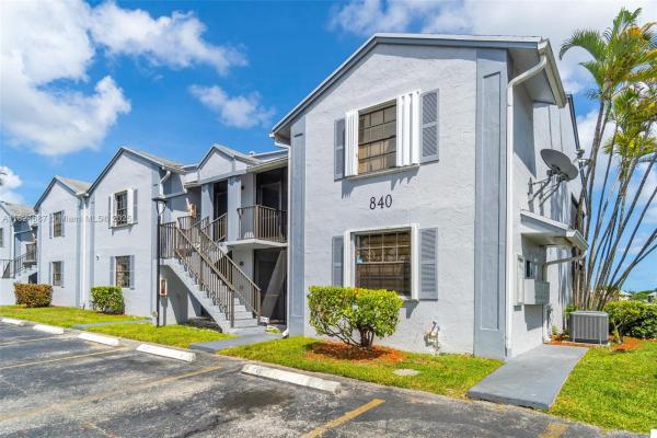 840 Independence Dr #840A, Homestead, Florida 33034, image 1
