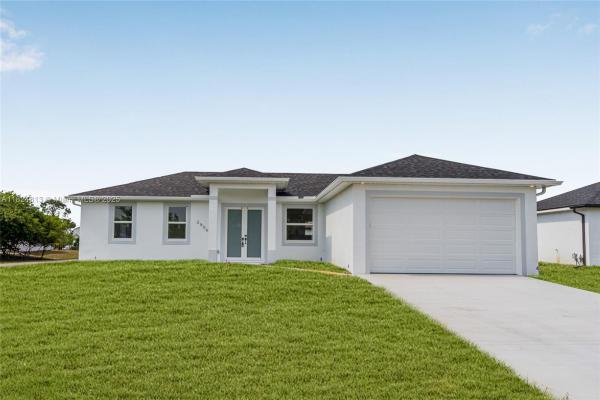 Lehigh Acres, Florida 33976, image 1