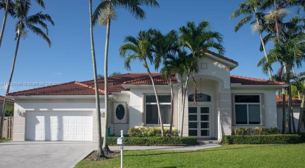 Tuscany Estates & Villas, 8464 SW 138th St, Palmetto Bay, Florida 33158, image 1