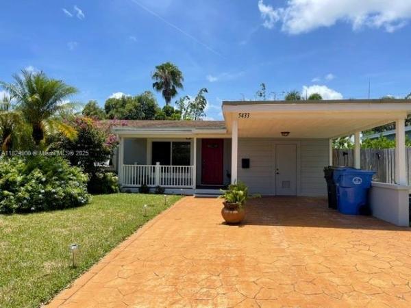 North Andrews Terrace, 5433 NE 5th Ave, Oakland Park, Florida 33334, image 1