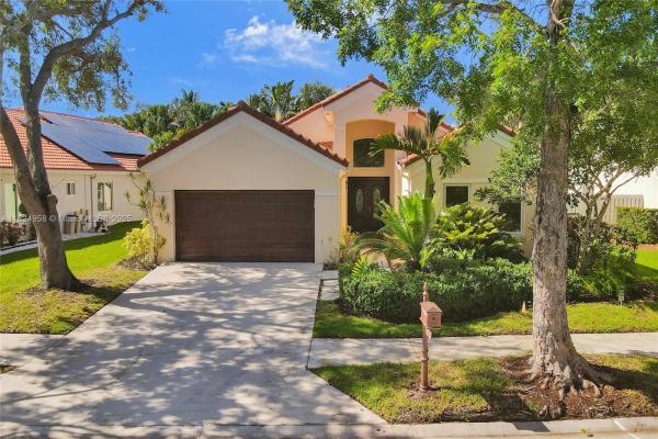 Cameron Lake, 204 Cameron Dr, Weston, Florida 33326, image 1