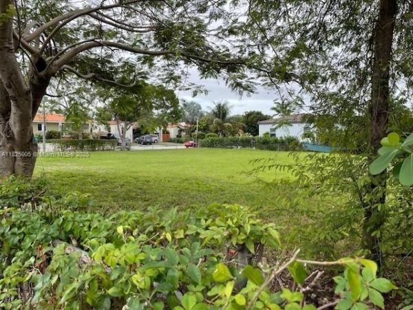 South Vedado, Miami, Florida 33145, image 1