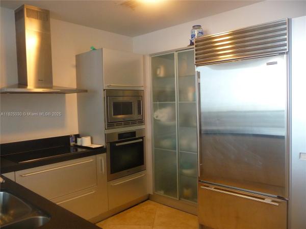 Trump Royale, 18201 Collins Ave #4705, Sunny Isles Beach, Florida 33160, image 1