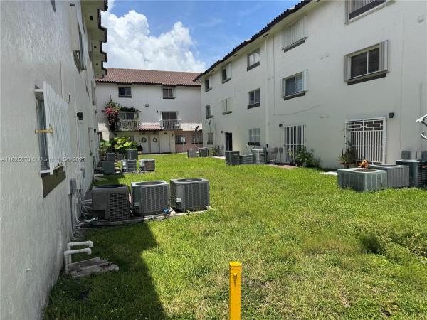 Trail Heights Gardens, 950 SW 104th Ct #C-201, University Park, Florida 33174, image 3