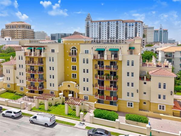 Villa Isabella, 322 Madeira Ave #402, Coral Gables, Florida 33134, image 1