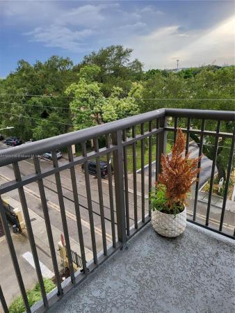 Groveland, 2647 NW 25th Ave #202, Miami, Florida 33142, image 1
