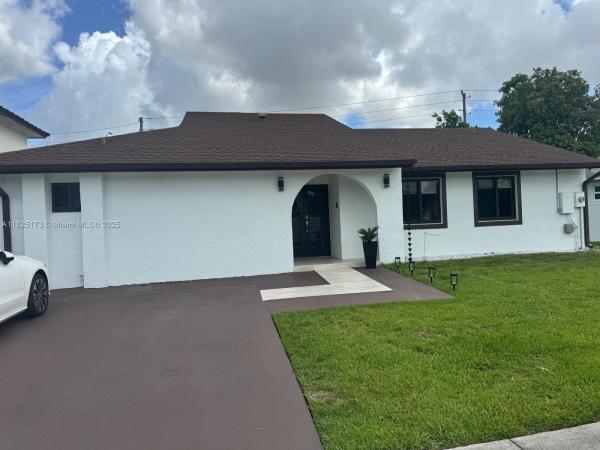 12413 SW 200th Ter 0, Unincorporated Dade County, Florida 33177, image 1