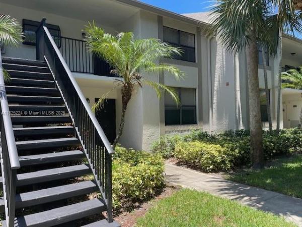 Villas At Meadow Lakes, 1224 S Military Trl #2312, Deerfield Beach, Florida 33442, image 2