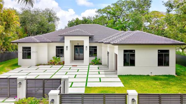 7025 SW 80th Ct, Miami, Florida 33143, image 1