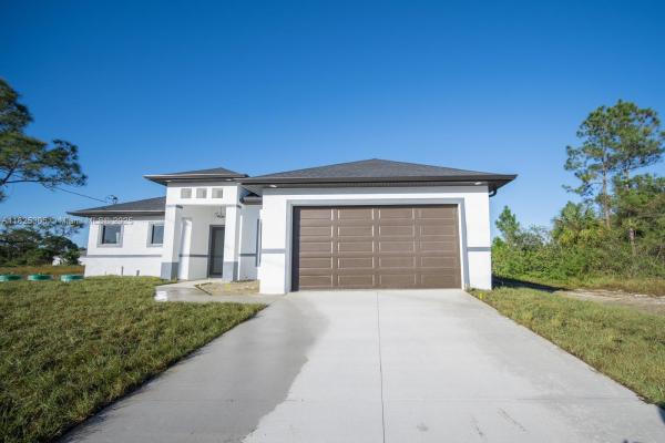 1268 Hillcrest St E, Lehigh Acres, Florida 33974, image 1